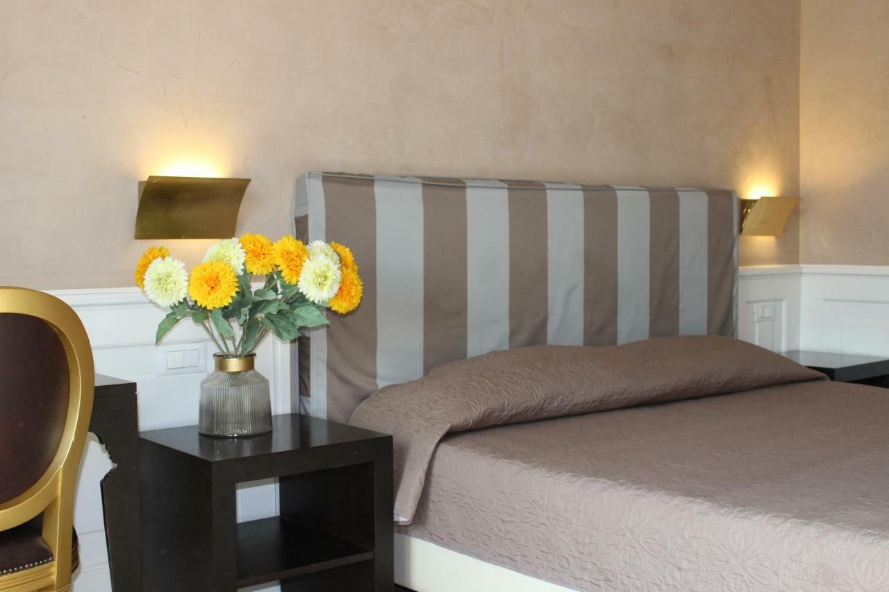 Relais La Maison De Luxe Rom Eksteriør billede